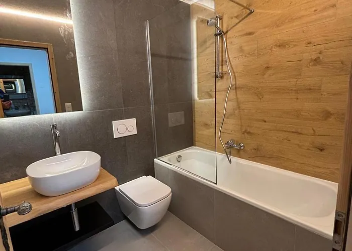 Appartamento Chalet * Лакс